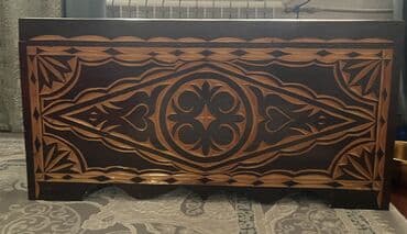 мебель из карельской березы: Сундук, Б/у, Другое назначение, Другой тип, Самовывоз, цвет - Коричневый — 1