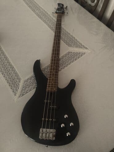 колонки бас: Бас-гитара Yamaha TRBX204 - 4-струнная, мензура 34" - Корпус — 1