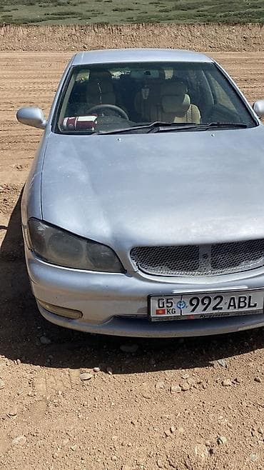 Nissan Cefiro: 1999 г., Седан — 4