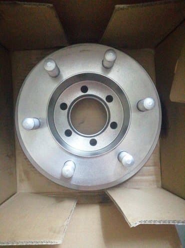 перфорированные тормозные диски: Передний тормозной диск ивеко турбо дейли — 1