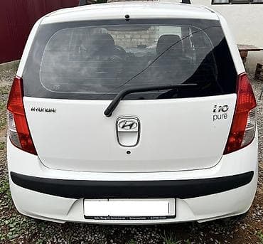 фиат уно: Hyundai i10: 2008 г., 1.1 л, Механика, Бензин, Хэтчбэк — 3