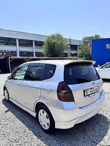 турэндуро мотоцикл: Honda Fit: 2002 г., Автомат, Бензин, Хэтчбэк — 4