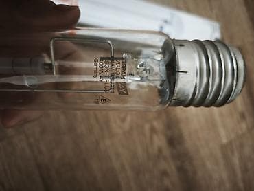 лампа h4: Продается лампа натриевая OSRAM Vialox NAV-T SUPER (SON-T PLUS) 4Y - — 2