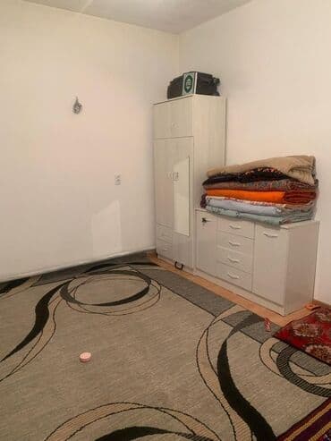 Сниму комнату: Сдаётся квартира 2-комнатная Адрес:ж/м Ала-Тоо 2 Ул.кара-булак22 — 3