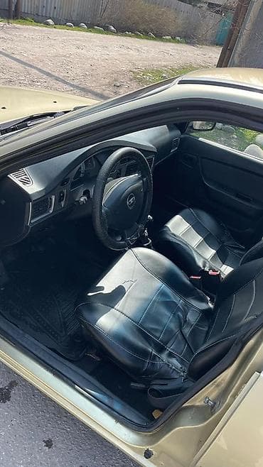 Продажа авто: Daewoo Nexia: 2009 г., 1.6 л, Механика, Бензин, Седан — 3