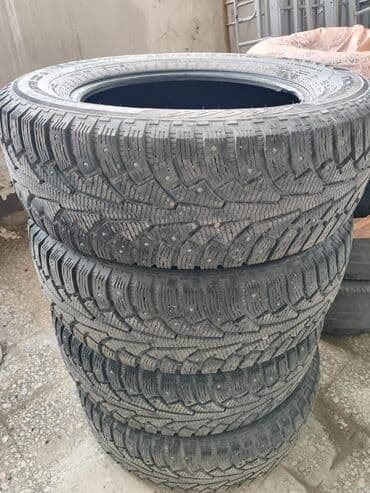 шиповка шин: Хайландер Комплект зимних шин с шипами, 4 шт. - Размер: 235/65 R17 — 2