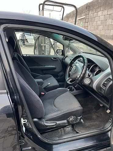 приматок на фит: Honda Fit: 2003 г., 1.5 л, Автомат, Бензин, Хэтчбэк — 8