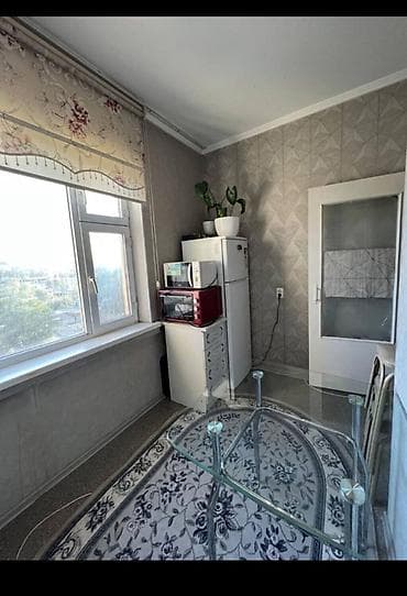 Недвижимость: 1 комната, 35 м², Городок строителей 105 серия, 6 этаж, Косметический ремонт — 9