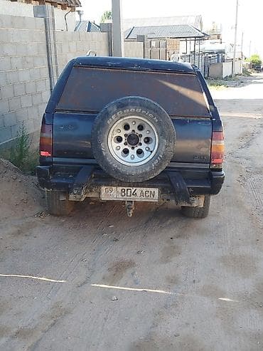 Унаа: Opel Frontera: 1990 г., 2.5 л, Кол менен иштөөчү, Бензин, Жол тандабас — 7