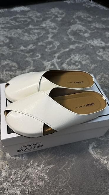 обувь спортивная: Женские шлёпанцы BNMW Fashion - Цвет: белый (молочный) - Модель: с — 1