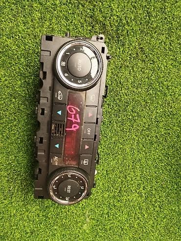 aux кондиционер: Блок климат контроля Mercedes-Benz — 1