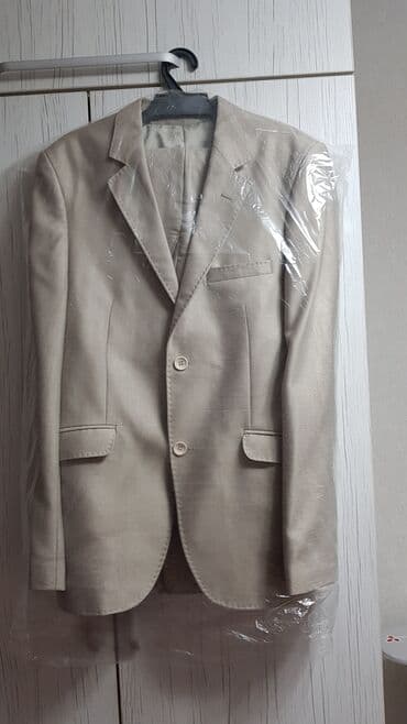 Продаю мужской костюм в отличном состоянии турецкого производства