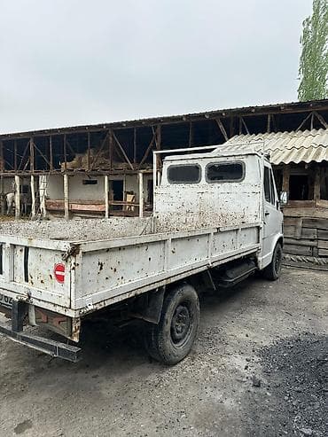 будка рефрижератора: Mercedes-Benz T1: 1990 г., Дизель, Пикап — 4