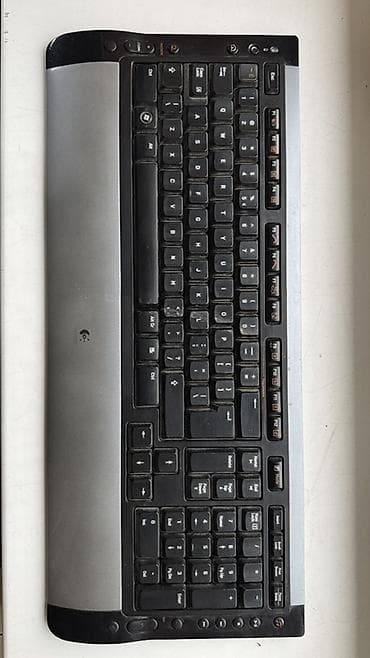 калонка с микрофоном: Клавиатура, Logitech, Мембранная, Проводное подключение, Размер: 100% — 1