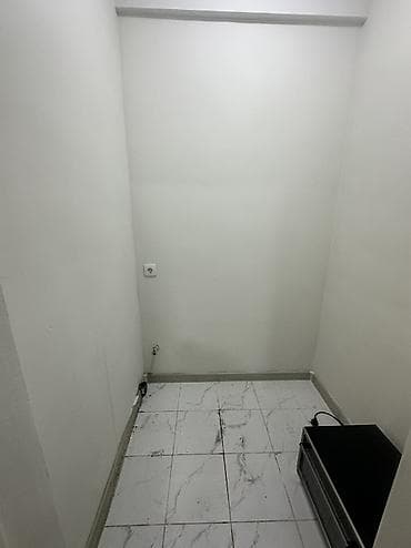 red centr: 3 комнаты, 77 м², Элитка, 3 этаж, Косметический ремонт — 7