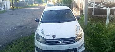 Volkswagen Polo: 2018 г., 1.6 л, Механика, Бензин, Седан