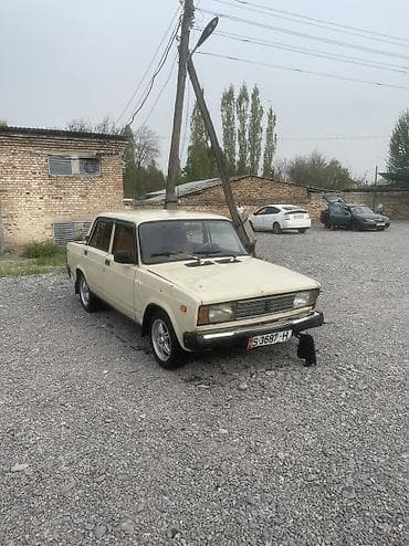 уваз 469: ВАЗ (ЛАДА) 2105: 1988 г., 1.6 л, Ручные, Бензин, Седан — 1