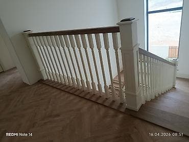 акорд старушка: Элегантная деревянная лестница, спроектированная для установки между — 8