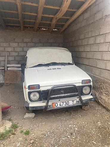 сидение на ниву: ВАЗ (ЛАДА) 2121 (4x4): 2010 г., Механика, Внедорожник — 1