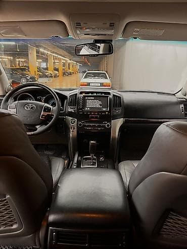 Унаа: Toyota Land Cruiser: 2009 г., 4.9 л, Автомат, Газ, Жол тандабас — 7