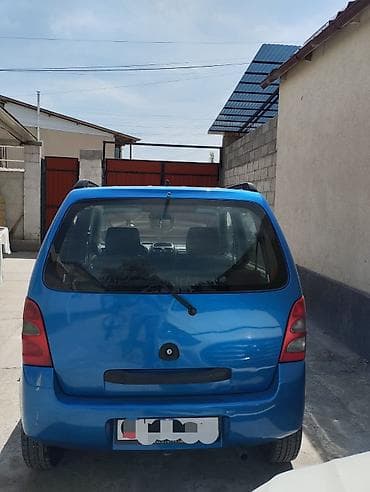 Suzuki Wagon R: 2001 г., 1.3 л, Механика, Бензин, Хэтчбэк — 4