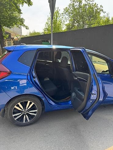 honda fit2: Honda Fit: 2019 г., 1.5 л, Автомат, Бензин, Хэтчбэк — 6