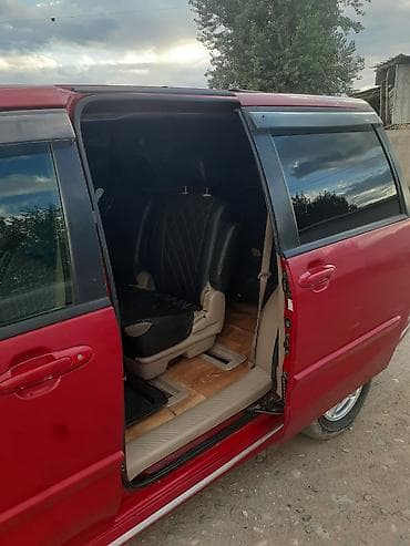 сдаю подвыкуп: Mazda MPV: 2002 г., 2.3 л, Автомат, Минивэн — 4