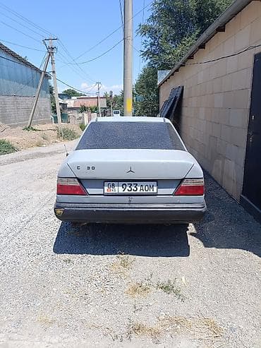 e klass: Mercedes-Benz W124: 1989 г., 2.3 л, Механика, Бензин, Седан — 2