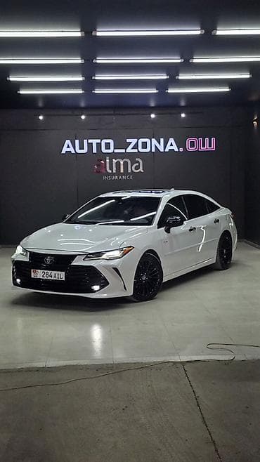 Toyota Avalon: 2021 г., 2.5 л, Вариатор, Гибрид, Седан — 1