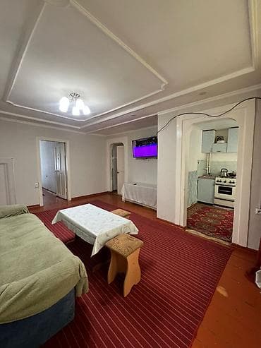 4 микрорайон квартира: 2 комнаты, 42 м², 104 серия, 3 этаж, Старый ремонт — 1