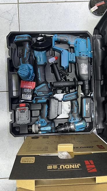 чугуные батарей: Набор аккумуляторного электроинструмента в кейсе Комплект в большом — 2