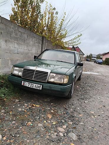v class: Mercedes-Benz W124: 1986 г., Седан — 3