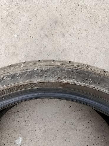 1 mz: Шины 225 / 40 / R 18, Лето, Б/у, 1 шт, Легковые, Япония, DUNLOP — 3