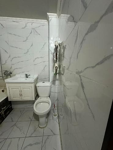 Квартиры: 3 комнаты, 58 м², 104 серия, 1 этаж, Старый ремонт — 9