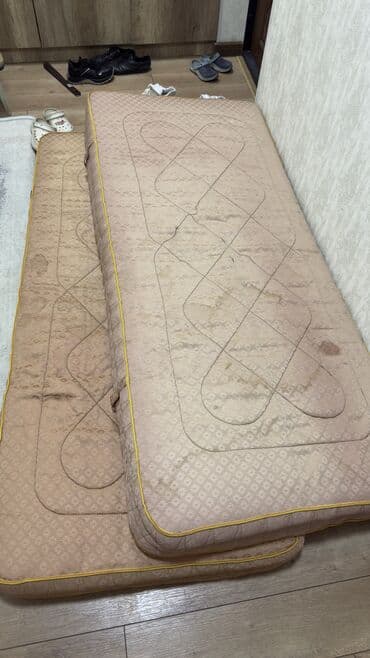 сколько стоят пуфики: Матрасы
За два 1000сом — 1