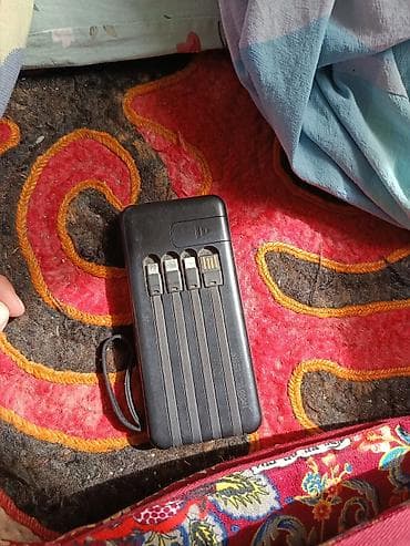 power bank mi: Внешний аккумулятор Power Bank с встроенными кабелями Особенности: - — 1