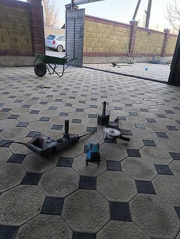 арка дома: Укладка тротуарной плитки и обустройство двора “под ключ” - — 1