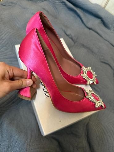 fendi: Туфли, 37, Fendi, Б/у, цвет - Красный, Самовывоз — 1