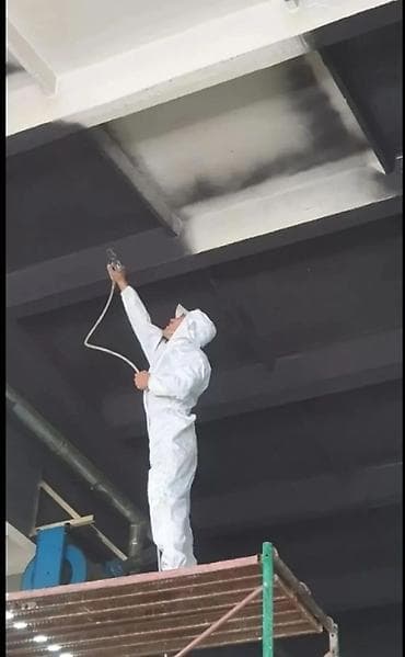 стена краска: Покраска наружных стен, На масляной основе, На водной основе, Больше 6 лет опыта — 10