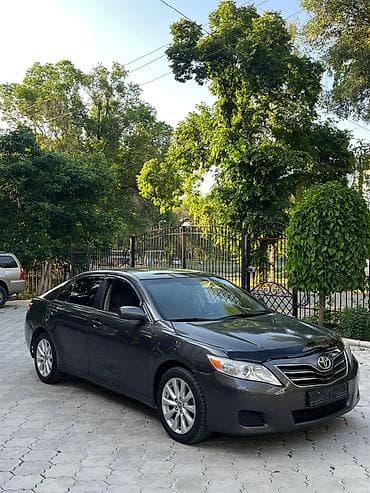 Продажа авто: Toyota Camry: 2010 г., 2.5 л, Автомат, Бензин, Седан — 2