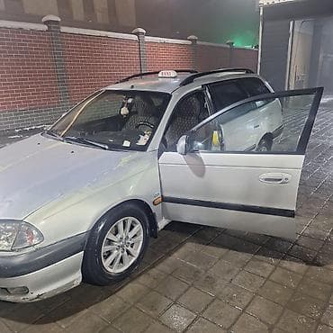 ауди 100 с: Toyota Caldina: 2001 г., 2 л, Автомат, Бензин, Универсал — 7