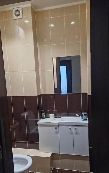 бишке: 2 комнаты, Агентство недвижимости — 4