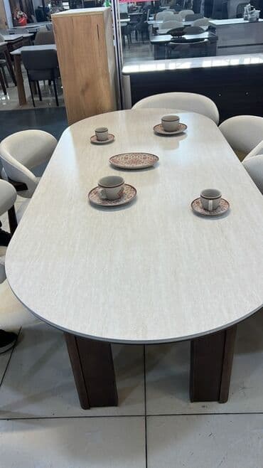 уголок без стола: Обеденный стол овальной формы - входит 6 стульев - Столешница — 1