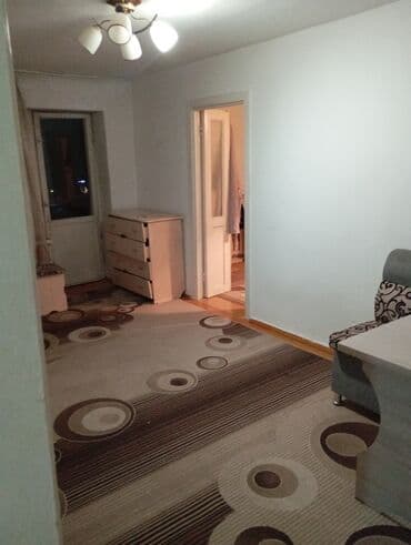 продаю коттедж на исык куле: Сдается комната в квартире. - Просторное продолговатое помещение с — 4