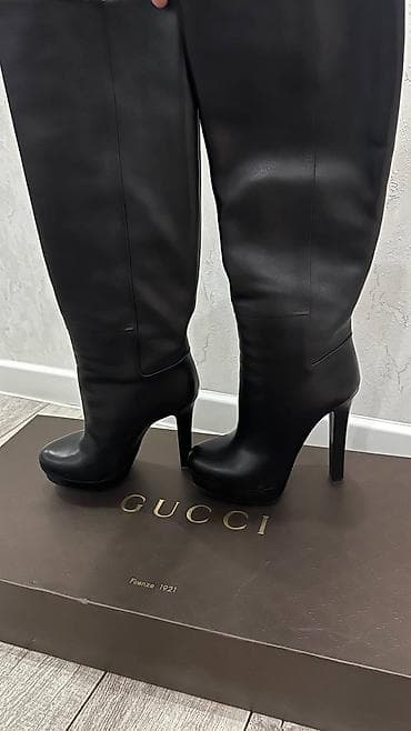 lining бу: Өтүктөр, 38, Gucci, Колдонулган, түсү - Кара, Өзү алып кетүү — 1