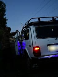 мерседес спринтер пассажирский продажа бишкек 3 куб: ВАЗ (ЛАДА) 4x4 Нива: 2002 г., 1.7 л, Механика, Бензин, Внедорожник — 5