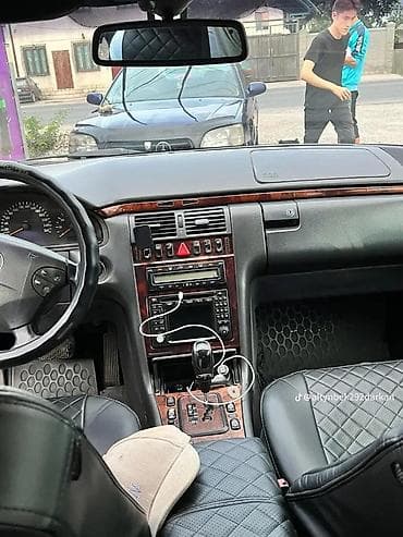 авто обогреватели: Mercedes-Benz E-Class: 2026 г., Автомат, Бензин, Седан — 5