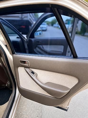 3 ряд gx: Toyota Camry: 1996 г., 3 л, Механика, Газ, Седан — 2