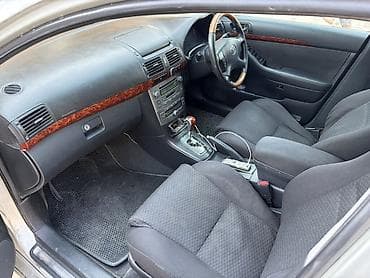 prius plus: Toyota Avensis: 2003 г., 2 л, Автомат, Бензин, Универсал — 5