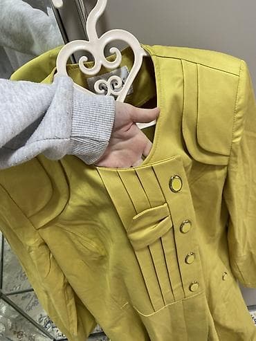 Пальто, Осень-весна, По колено, Приталенная модель, M — 4